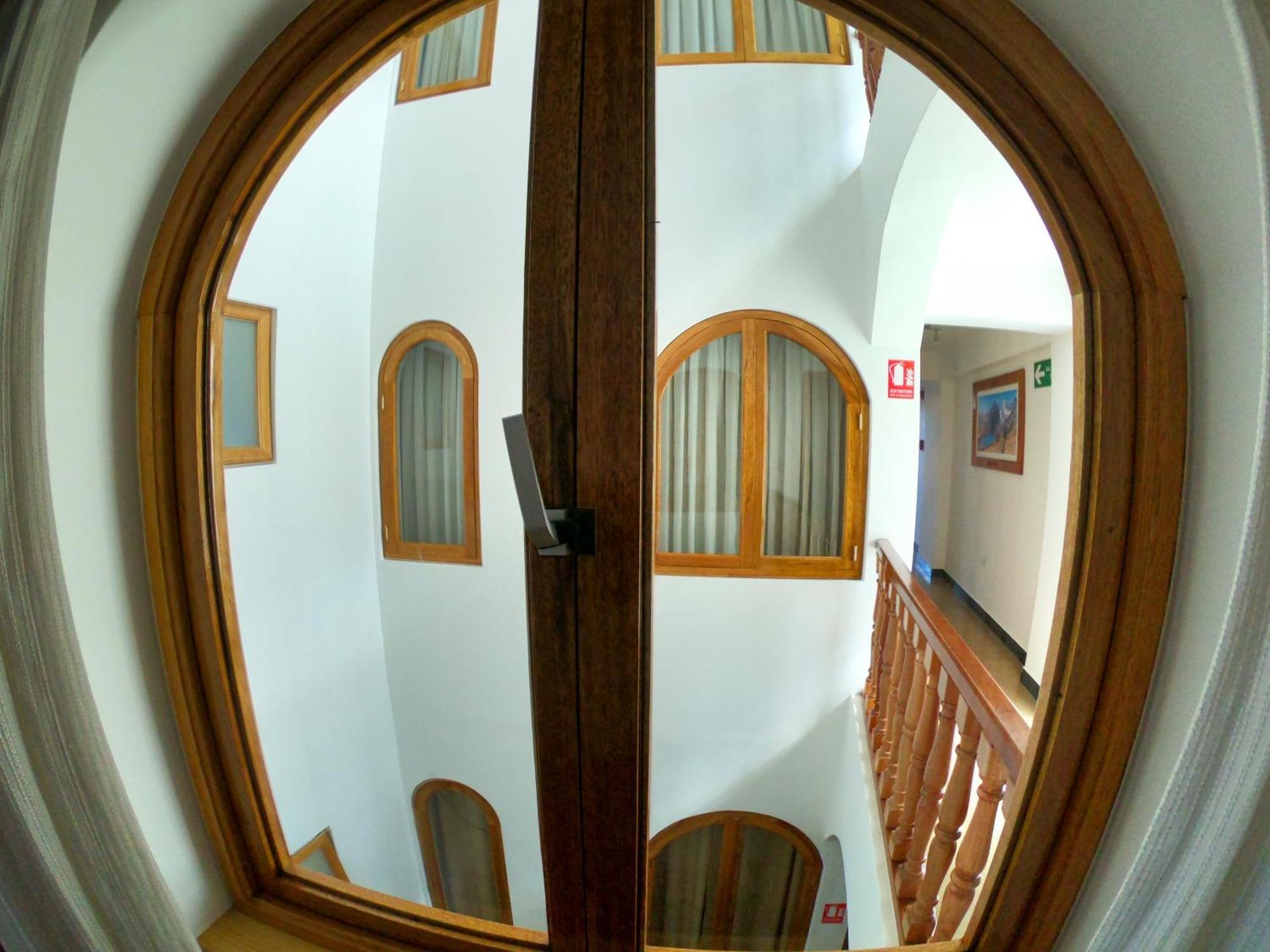 Akilpo Home Уарас Номер фото